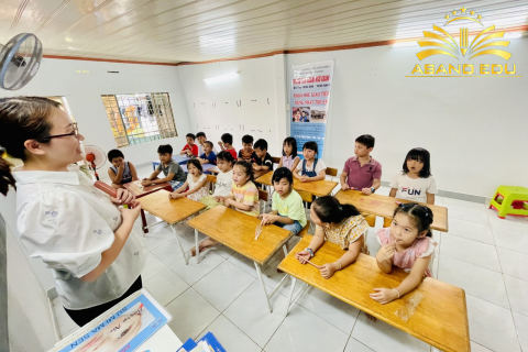 Giao Tiếp Tiếng Nhật Trẻ Em